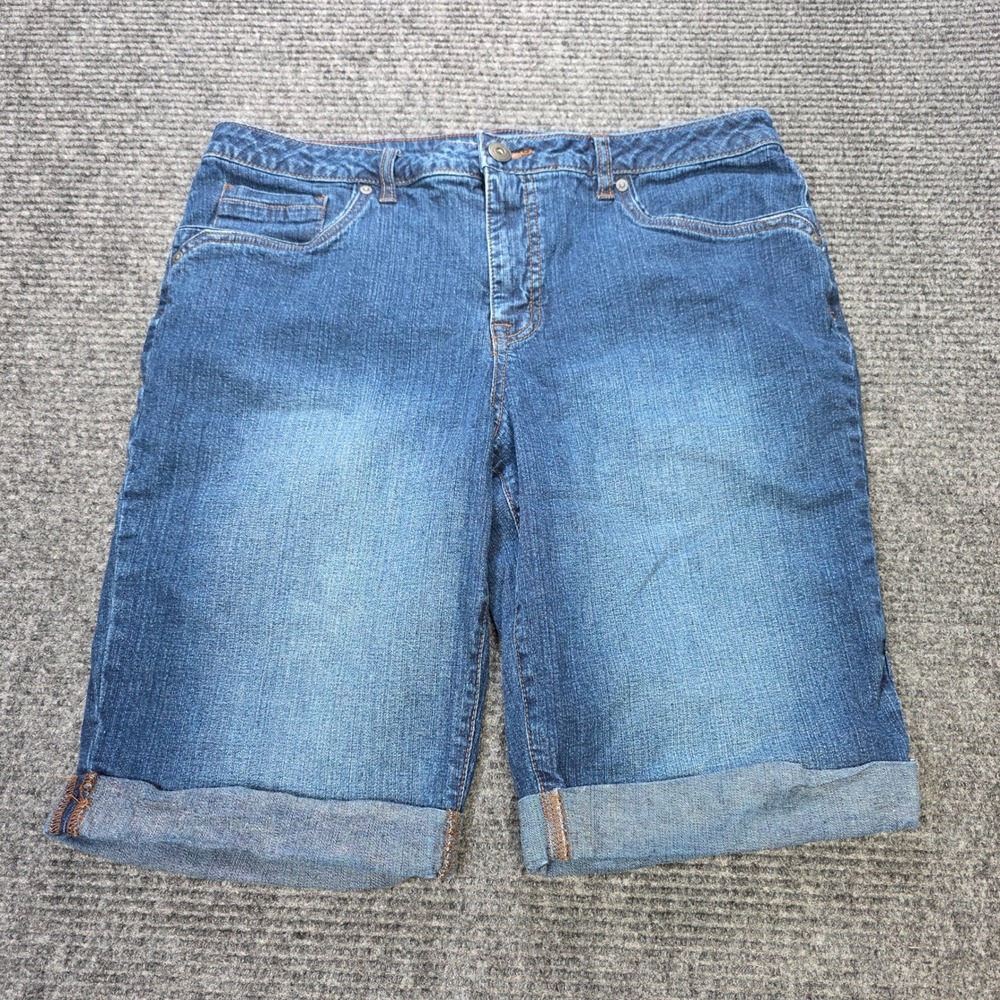 St. Johns Bay Bermuda Denim Shorts Women's Size 16 Blue Medium Wash Cuffed